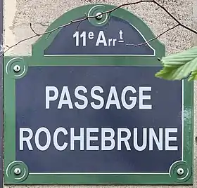 Voir la plaque.