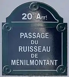 Voir la plaque.