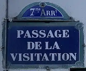 Voir la plaque.