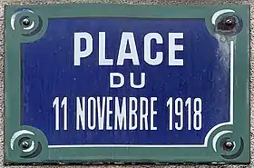 Voir la plaque.