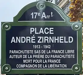 Voir la plaque.