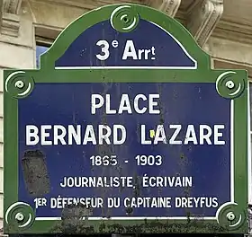 Voir la plaque.