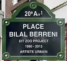 Voir la plaque.