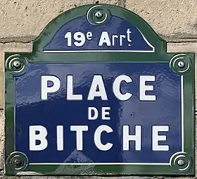 Voir la plaque.