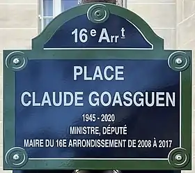 Voir la plaque.