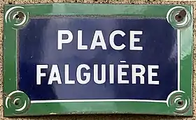 Voir la plaque.