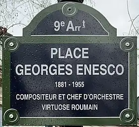 Voir la plaque.