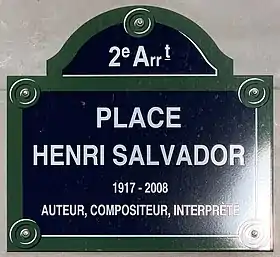 Voir la plaque.