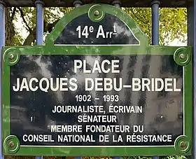 Voir la plaque.