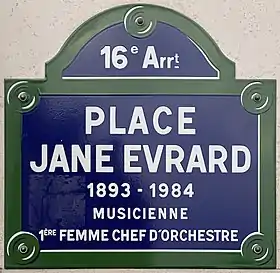 Voir la plaque.