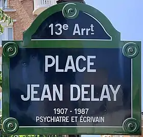 Voir la plaque.