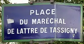 Voir la plaque.