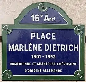 Voir la plaque.