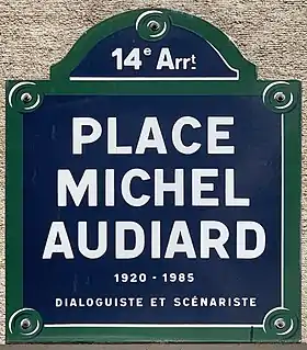 Voir la plaque.