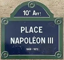 Voir la plaque.