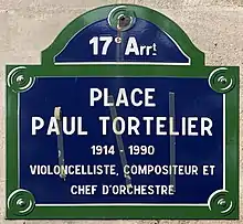 Voir la plaque.