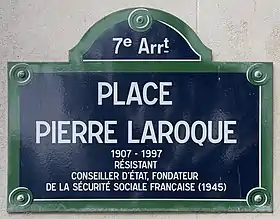 Voir la plaque.