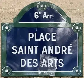 Voir la plaque.