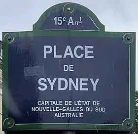 Voir la plaque.