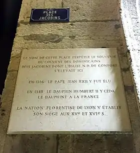 Voir la plaque.