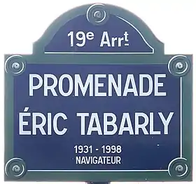 Voir la plaque.