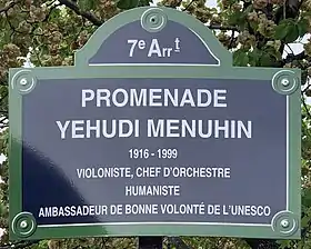 Voir la plaque.