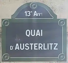 Voir la plaque.