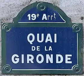 Voir la plaque.