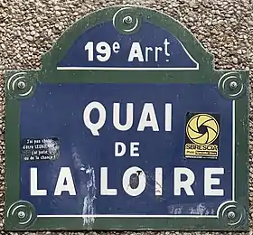 Voir la plaque.