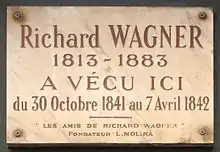 Plaque au no 14 en hommage à Richard Wagner.