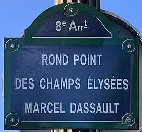 Voir la plaque.