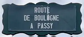 Voir la plaque.