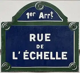 Voir la plaque.