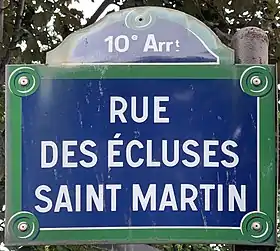 Voir la plaque.