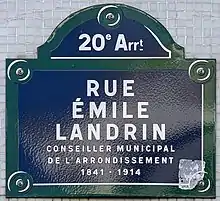 Voir la plaque.