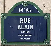 Voir la plaque.