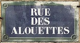 Voir la plaque.