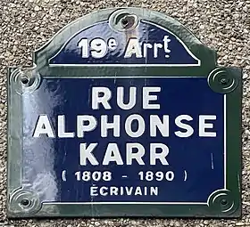 Voir la plaque.