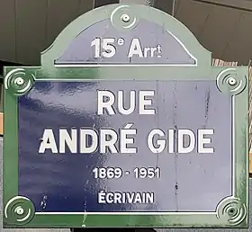 Voir la plaque.