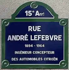 Voir la plaque.