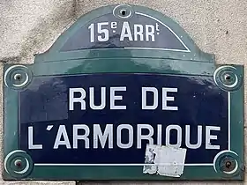 Voir la plaque.