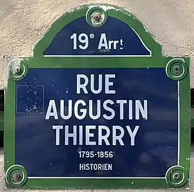 Voir la plaque.