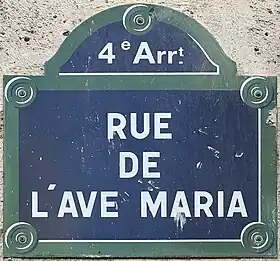 Voir la plaque.