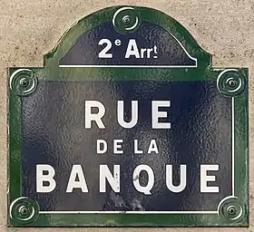 Voir la plaque.