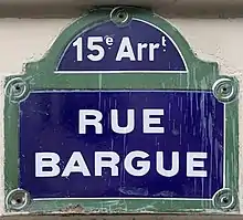 Voir la plaque.