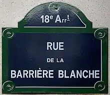 Voir la plaque.