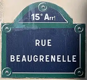 Voir la plaque.