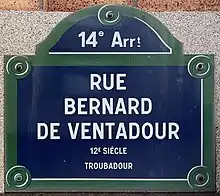 Voir la plaque.