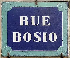 Voir la plaque.