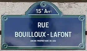 Voir la plaque.